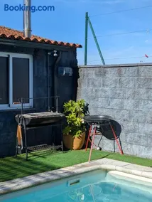 Chalet con piscina a 5 minutos de la playa - Image 1