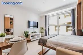 West One Studio Apartments - Image 2