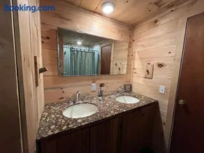 Willow Point Cabin Brenchly Lake - Image 5