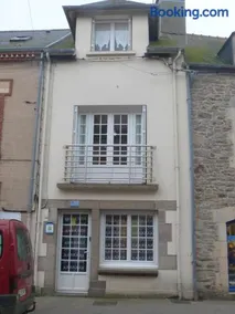 "Les Mouettes" Maison de pêcheur en centre ville - Image 4