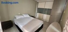 SUPER MARES_Comfortable & Cozy Apartment - Image 4