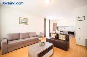 Dok Apartment - Image 4
