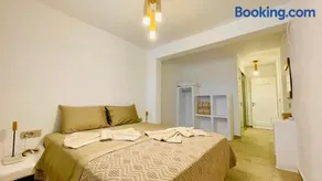 Aeris suites pori semi basement villa - Image 4