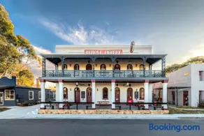 The Royal Hotel Bungendore - Image 1