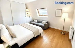 PLAZA GEORGE V - CHAMPS-ELYSEES - 190m2 - 4 Bedrooms - Air Conditioning - Image 3