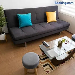 Modern & Comfortable near Town Lima - Image 1