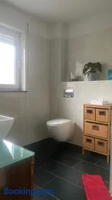 Bright Rooms with WiFi , Terrace between Freiburg and France , private Zimmer - Image 2