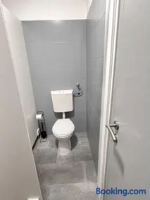 XXL Rooms Osijek - Image 2