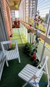 A bright and centrally located 2-room apartment - Image 3