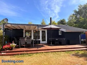 Lovely Holiday Home With Garden Near Water - Image 2