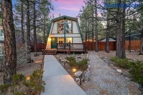 Big Bear Den - AC, Large Fenced Yard, Swing Set, Fire Pit - Image 1