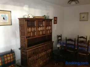 Apartament Turístic Alhambra - Image 2
