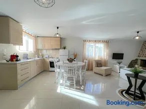 LA Casa Di Lusso N6 -Adults Only - Image 2