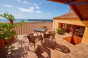 La Taberna - Image 1