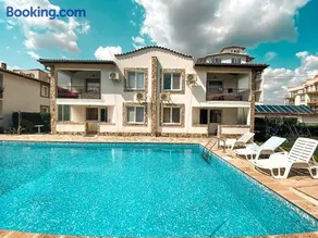 Complex Sea & Sky next to the Beach ! - Image 3