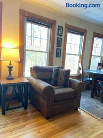 Tavern - Country Suite - Image 3