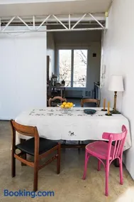 Authentic, beautiful & friendly 150m2 loft, 10 min from Paris - Image 1