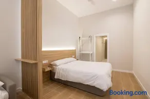 Luxury Apartments Oceanografic - Image 1