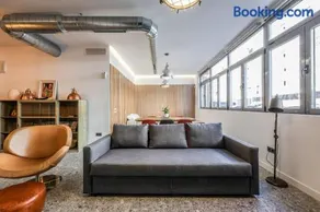 The Executive Industrial Loft - Madrid Rio - High End Kitchen Alquiler Temporal - Image 2