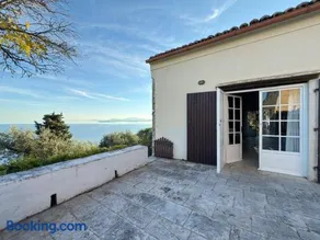 Tsoupis Villa - Image 3