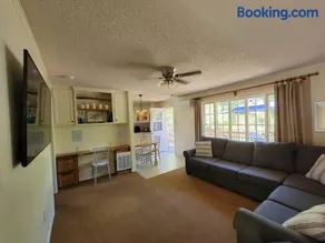 Becky's Condo - Image 3