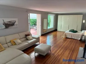 LuisHome - Imperia Home Apartments - Image 2