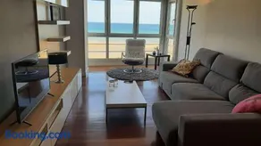 Bañeru 3 Vivienda en 1 línea de playa centro ciudad by Egona - Image 3