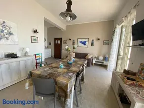 Villa GLORIA intero alloggio sulla spiaggia 8 posti letto 15 minuti da Palermo e 35 da Cefalu - Image 3