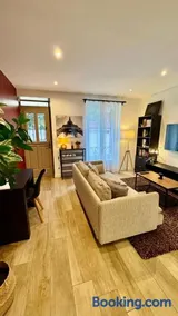 Le Domaine Des Yèbles - Appartement Calme et élégant - Image 2