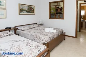 Casa Flora - Image 1