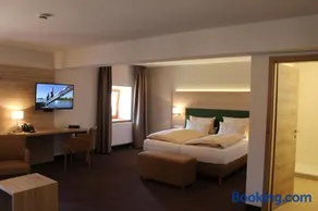 SPIEGLHOF apart - Image 4