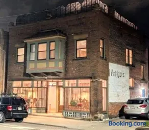 2 Bedroom, Near downtown, Ohio City, and Central! - Image 3