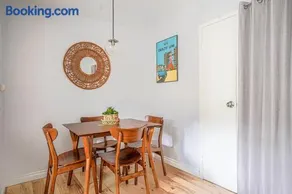 14th-Floor Condo in Downtown Seattle W/ City Views, Shared Rooftop Deck & WiFi - Image 4