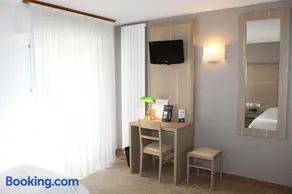 Hotel Des Tilleuls - Image 2