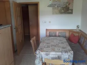 Familienfreundliche Wohnung mit Sauna, Terrasse und Grill - Image 2