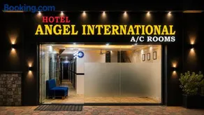 Hotel Angel International-Nxt to Sahar Metro Stn - Image 4