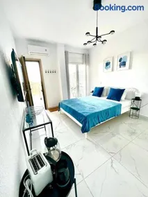 Blue Pearl Studio - Image 1