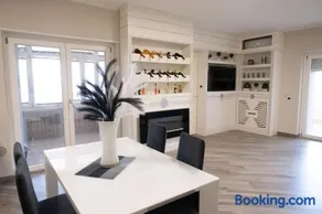 Odissea Luxury Home - Image 1