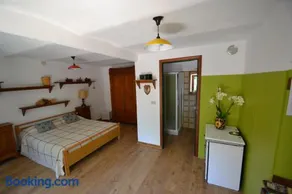 B&B 'L Cumbalot - Image 4