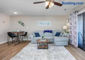 Beautifully Renovated 1 BR Condo with LED Fireplace-2 Miles from the Beach! Golf Colony 17-G - Image 4