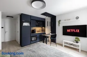 Smarty Choice Living with Netflix - Kubanske namesti - Image 2