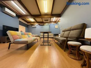 Dons House - Image 1