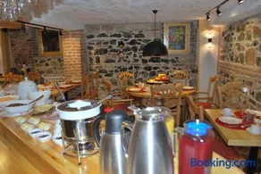 Hotel Vila Sigal Korce - Image 1