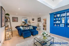 5 Bed in Bosham oc-h33962 - Image 2