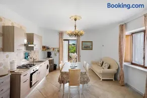 Holidayshouse - Image 2