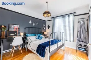Cozy Montreal 3BR Entire Apartment-3min walk to Metro-free parking-Botanical garden-biodome - Image 3