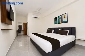Townhouse Erode Bus Terminal Formerly Everest Viji Residency - Image 3