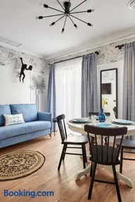 "Breeze" Aparthotel by Parrot`s House - Image 1