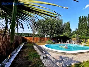Luxury Pop Up Camping & Hotel Package & Private Transport to Tomorrowland - Image 1