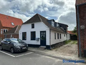 Charmerende stue lejlighed i centrum - Image 2